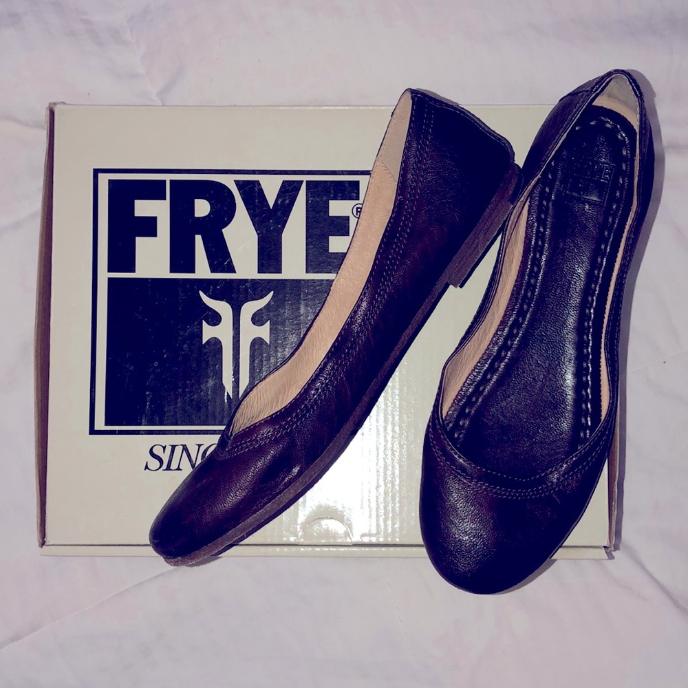 Frye Flats - Dark Brown